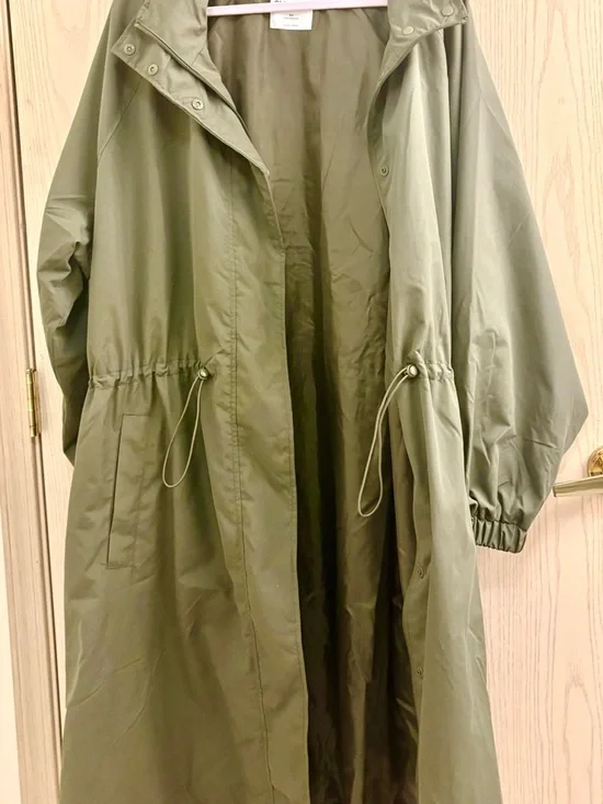 Old Navy Olive Green Long Hooded Trench Coat - Picture 3 of 6